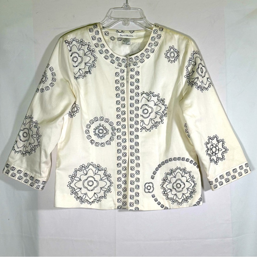 Susan Bristol Women's Jacket Cropped Blazer‎ Black White Embroidery Medium